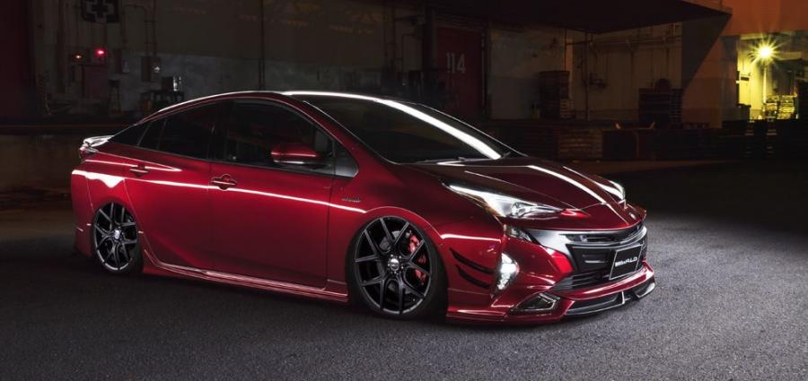  Toyota Prius Sport Line Body Kit by Wald 2016 года  (фото 1 из 32)
